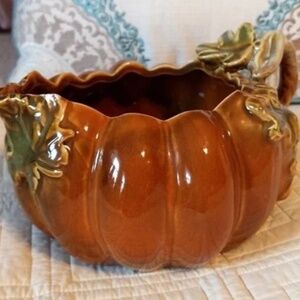 Bountiful Harvest Ceramic Pumpkin Gravy Boat/Bowl Thanksgiving Serving Piece